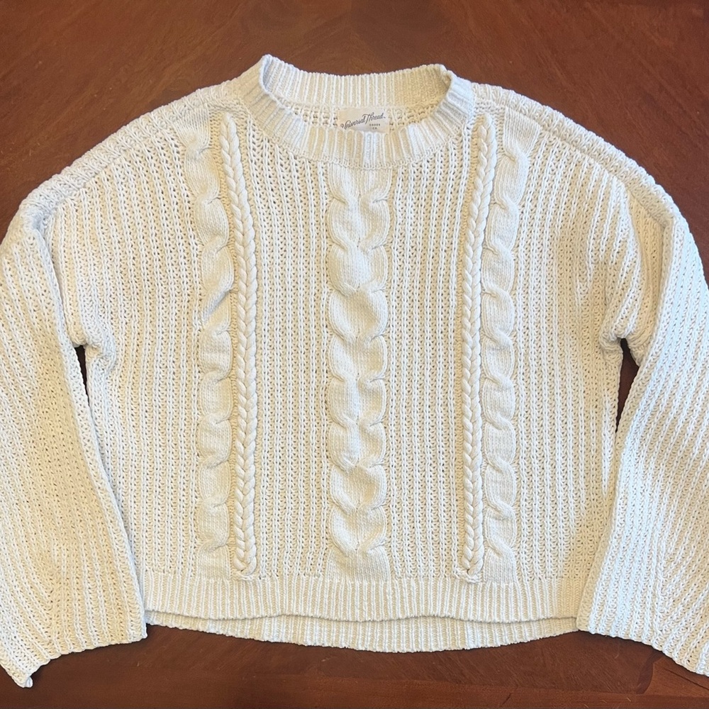 Women's Cream Cable Knit Sweater size XS